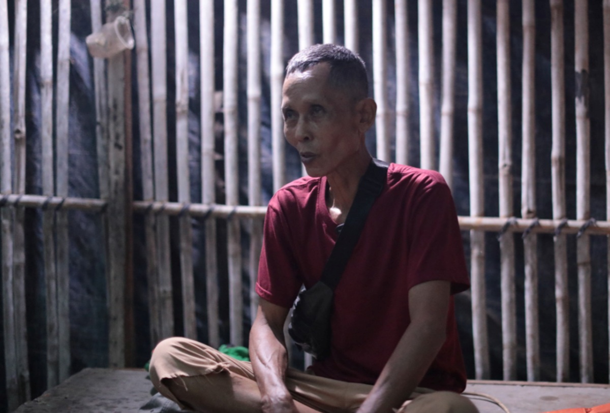 Subur Pemulung di Bantar Gebang, Bangga Anaknya Jadi Siswa Sekolah Rakyat