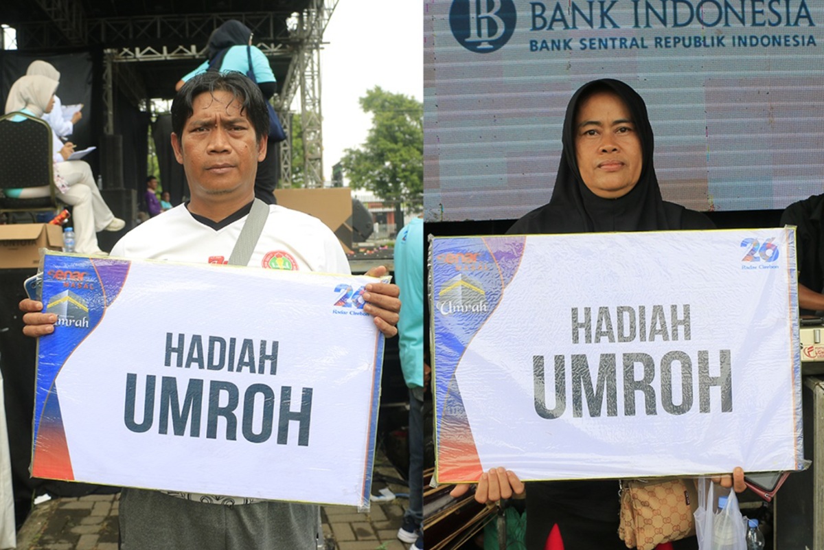 Guru SD dan Buruh Rotan Menang Hadiah Umrah HUT Radar Cirebon 2025