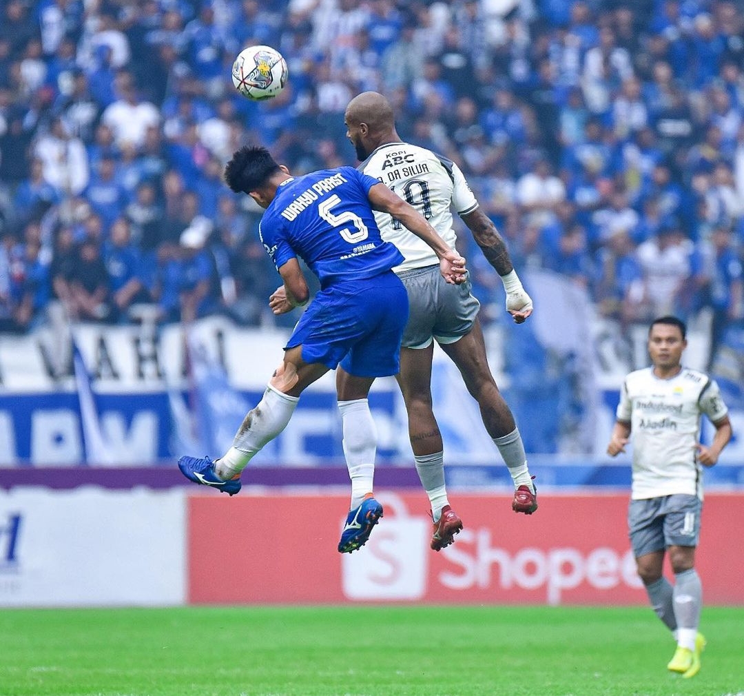 Persib Bandung Curi Tiga Poin Usai Kalahkan PSIS Semarang