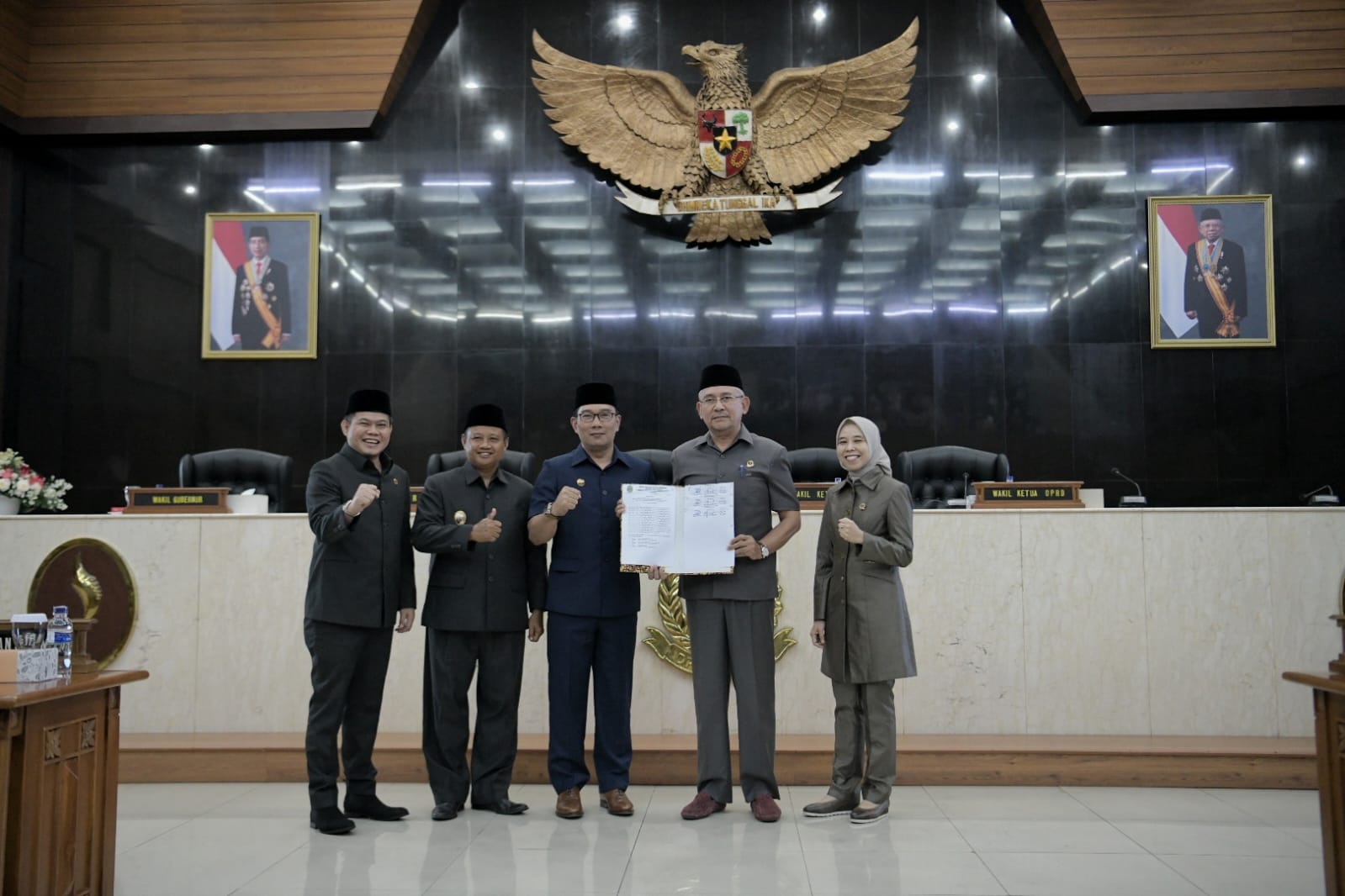 Berakhir 5 September 2023, DPRD Umumkan Usulan Pemberhentian Ridwan Kamil-Uu Ruzhanul Ulum