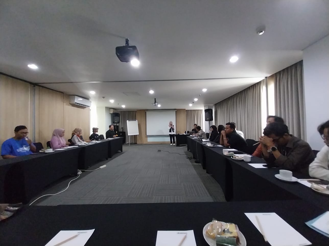 Bahas Penyebab Cuaca Ekstrem di Cirebon 