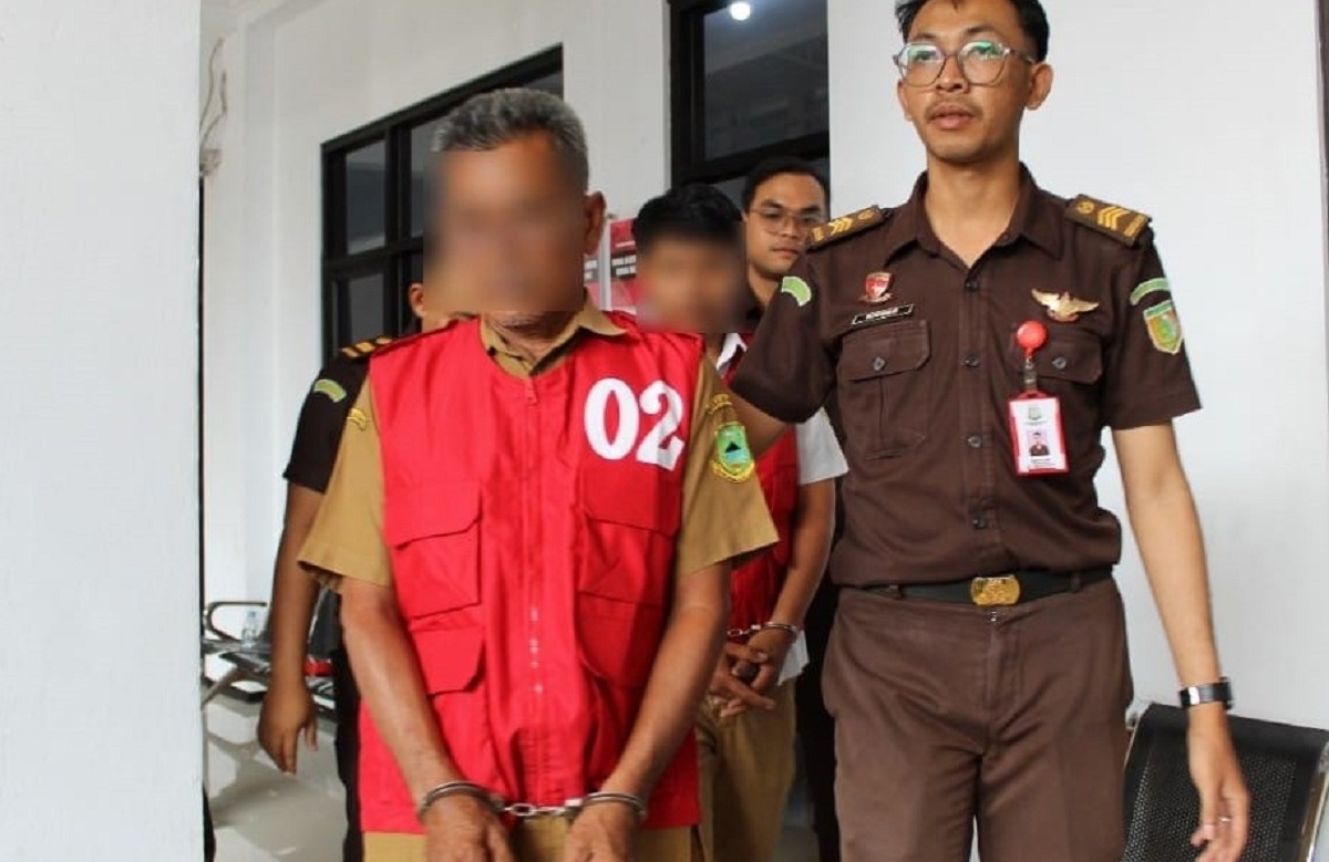 Kades Gunungaci Kuningan Tilap Dana Desa Rp182 Juta Lebih, Potong BLT dan Tunjangan Kinerja 