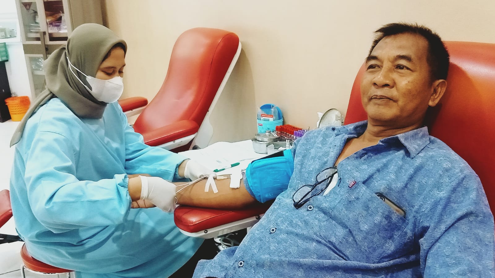 Bulan Ramadan Stok Darah di PMI Kota Cirebon Menipis, Permintaan Darah Meningkat