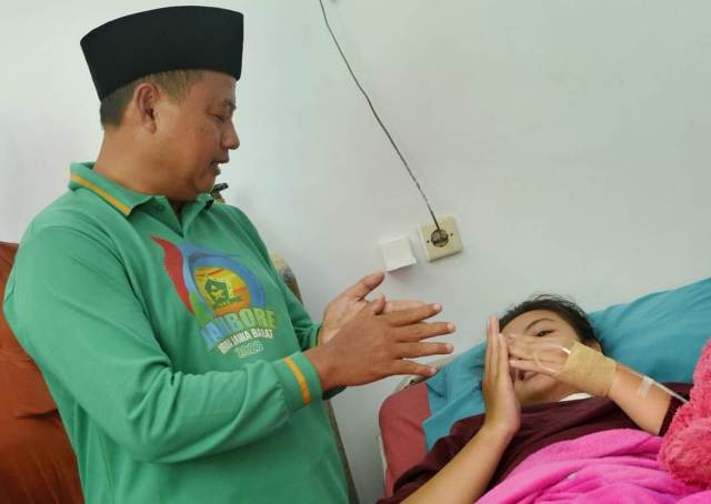 Wagub Uu Jenguk NR, Siswi SMK di Ciamis Jadi Korban Tindak Kekerasan Orang Tak Dikenal