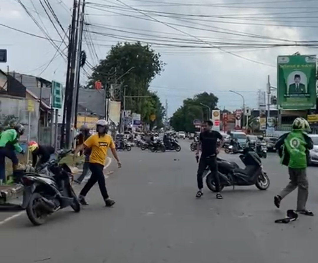 Nyamar Jadi Ojek Online, Polisi Tangkap Pencuri di Lampu Merah Kesambi Cirebon, Mirip di Film