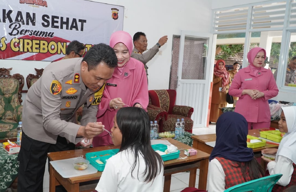 Program Makanan Bergizi Gratis Polres Cirebon Kota, Digelar di Sekolah Ini