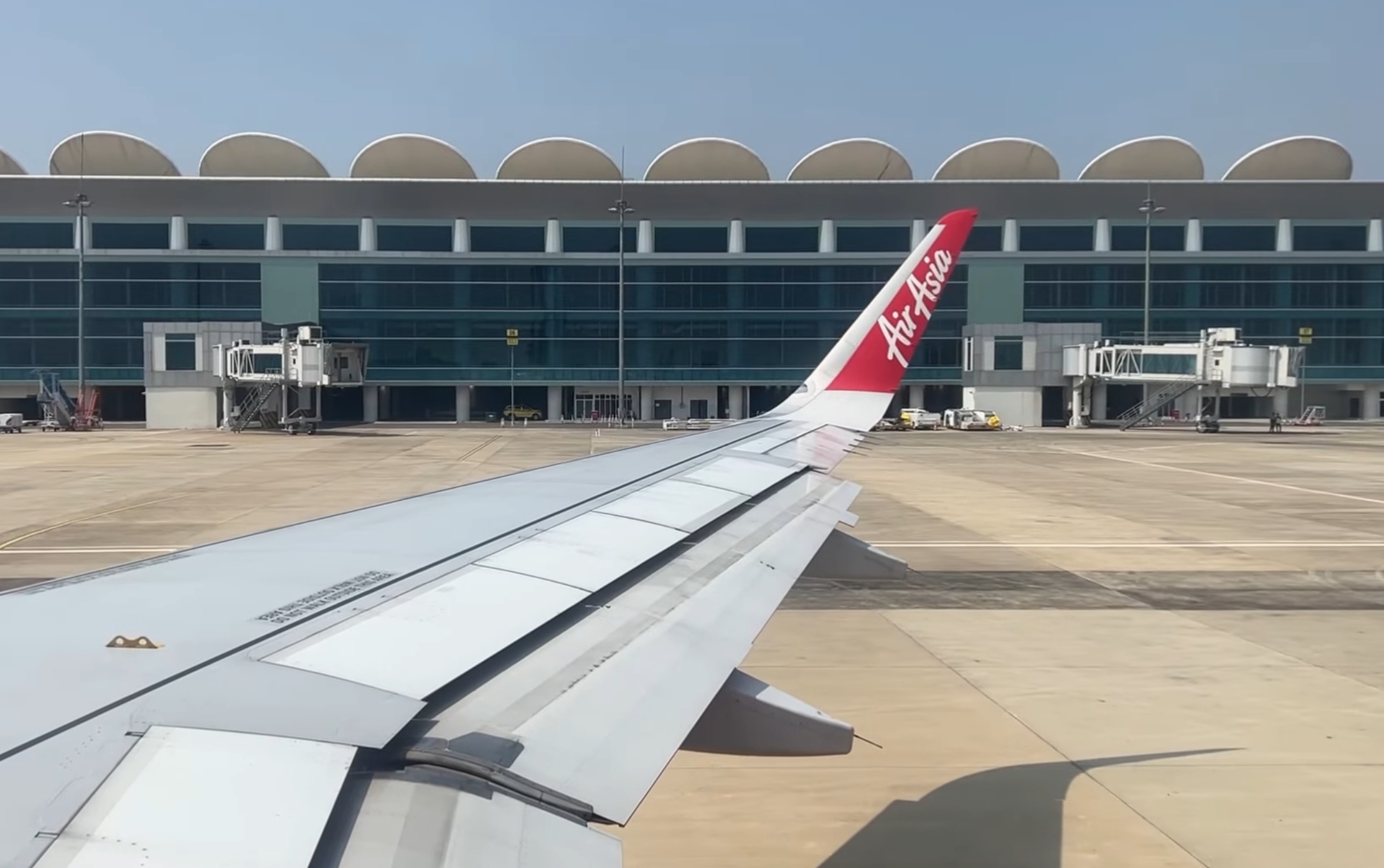 Pengalaman Terbang dari Bandara Kertajati, Berharap Damri Majukan Jam Keberangkatan, Khawatir Mepet Boarding