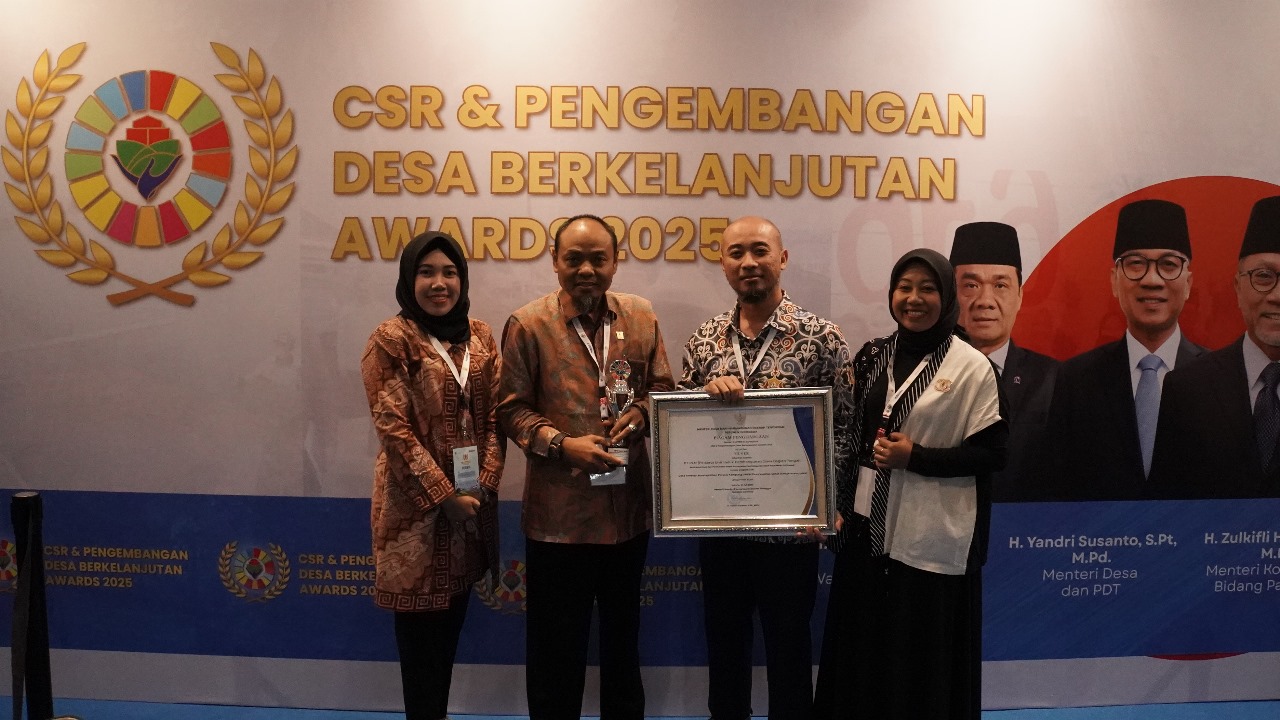 Bawa Semangat Hari Kesaktian Pancasila, PLN UIP Jawa Bagian Tengah Raih Penghargaan CSR dan PDB Award 2025
