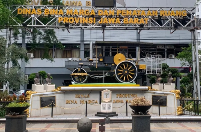 Rp142 Miliar Digelontorkan untuk Jalan Parung Panjang-Bunar, Truk Tambang Jadi Sorotan