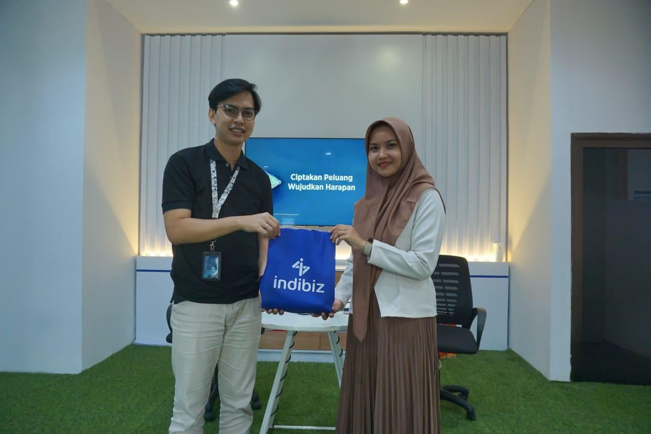 Telkom-Rumah BUMN Cirebon Kolaborasi: Dukung Daya Saing Bisnis di Era Transformasi Digital