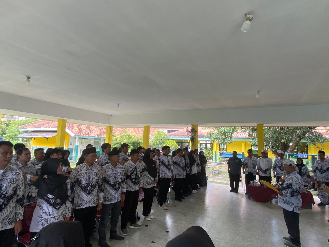 Pengurus PGRI Ranting Se-Kecamatan Harjamukti Resmi Dilantik 