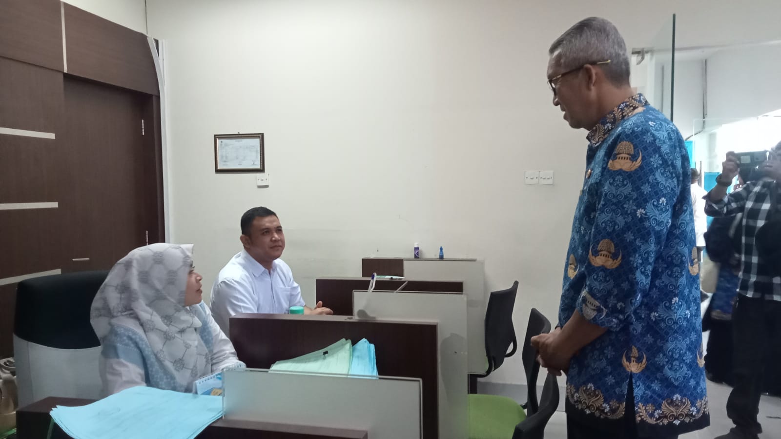 Pj Walikota Sidak Pasca Liburan, 100 Persen ASN Kota Cirebon Masuk Kerja