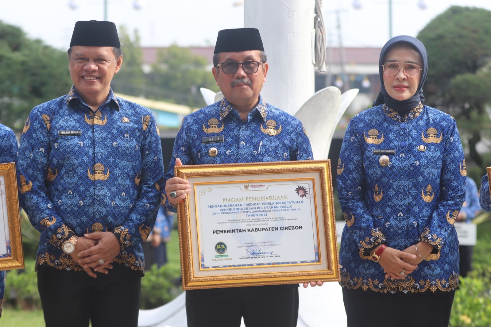 Indeks Pelayanan Publik Terus Meningkat, Bupati Imron: Kabupaten Cirebon Masuk Zona Hijau&Tingkat Kepatuhan 