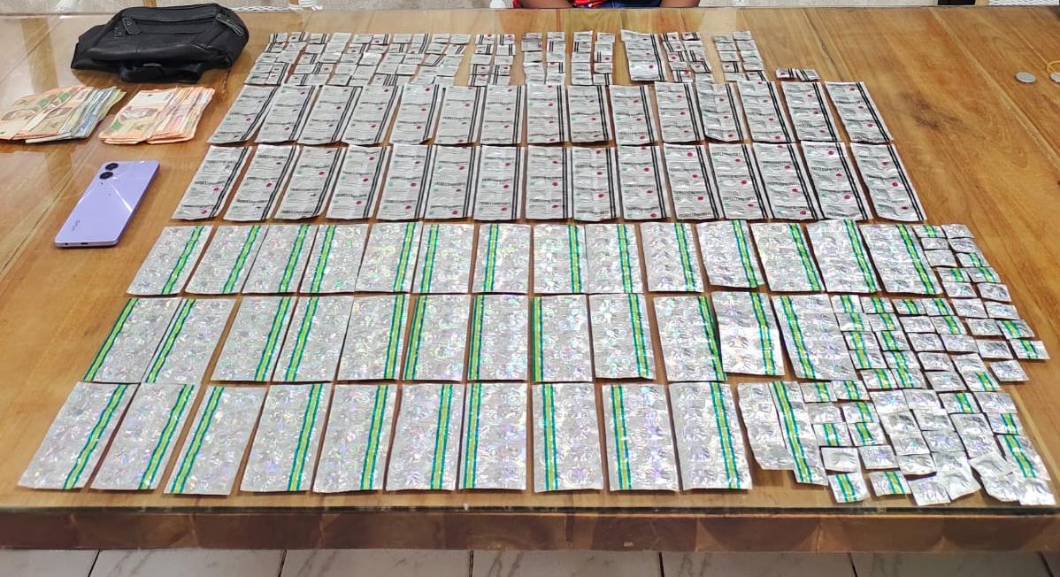 Heboh Penggerebekan di Astanajapura, Polisi Temukan Ratusan Obat Terlarang