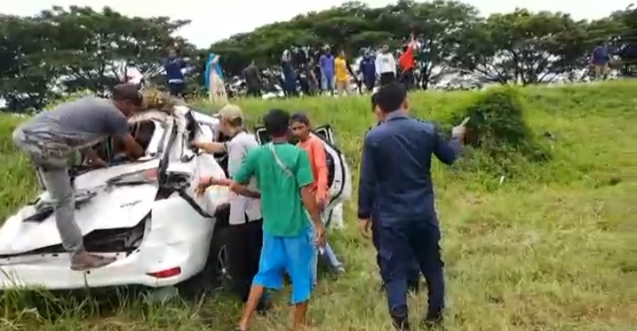 Rombongan Bhikkhu Kecelakaan di Tol Kanci Pejagan Cirebon, Korban Meninggal Dunia Bertambah