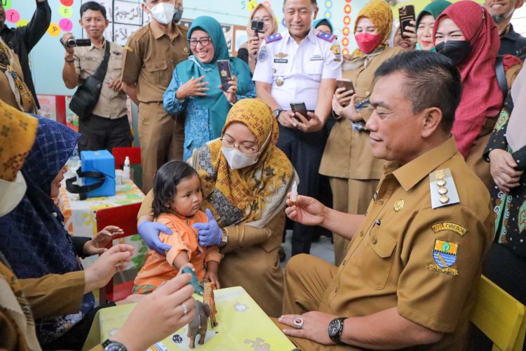 Imunisasi Polio, Pemkot Targetkan 23.157 Anak di Kota Cirebon