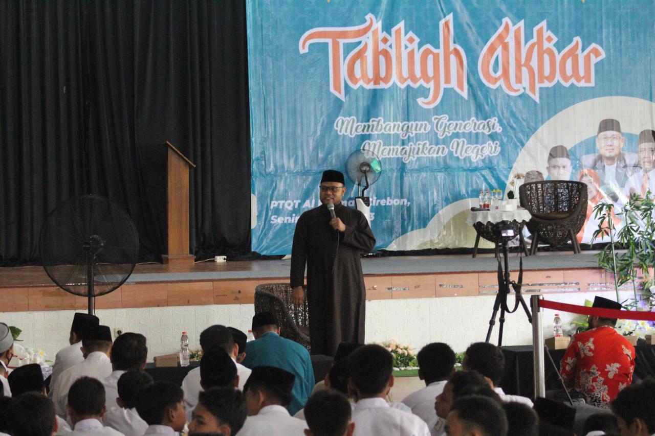 Selain Jalan Sehat, Milad Ke 25 Yayasan Al Hikmah Cirebon Gelar Tabligh Akbar  