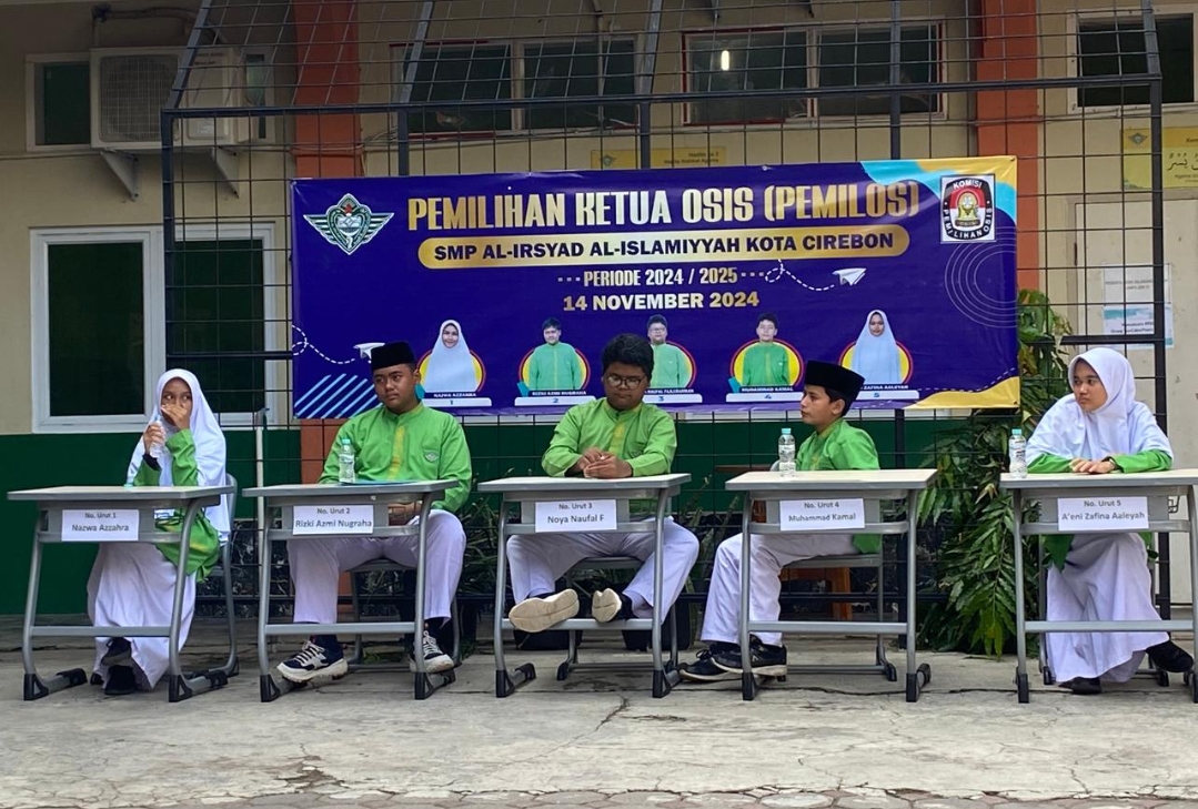 KPU Saksikan Proses Demokrasi Ramah Lingkungan Di SMP Al-Irsyad Al-Islamiyyah 