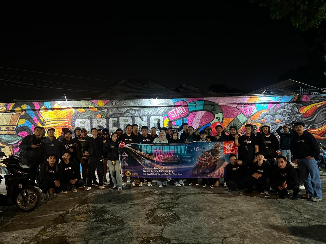 Semangat Kebersamaan Warnai Nocturnity Riding di Kota Bandung