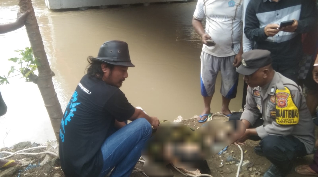 Jasad Perempuan Tersangkut di Tiang Jembatan Karangsambung, Polisi Lakukan Penyelidikan