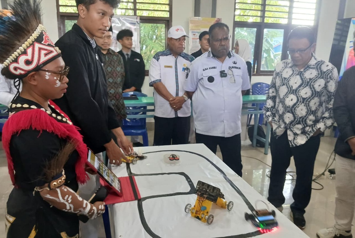 Keren! Siswi Sekolah Garuda Kembangkan Aplikasi Pace Mob Berbasis Komik Digital