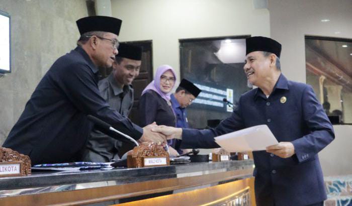 Wali Kota Cirebon Sampaikan LKPj 2022 di Hadapan Paripurna DPRD, Apa Saja yang Sudah Dikerjakan?