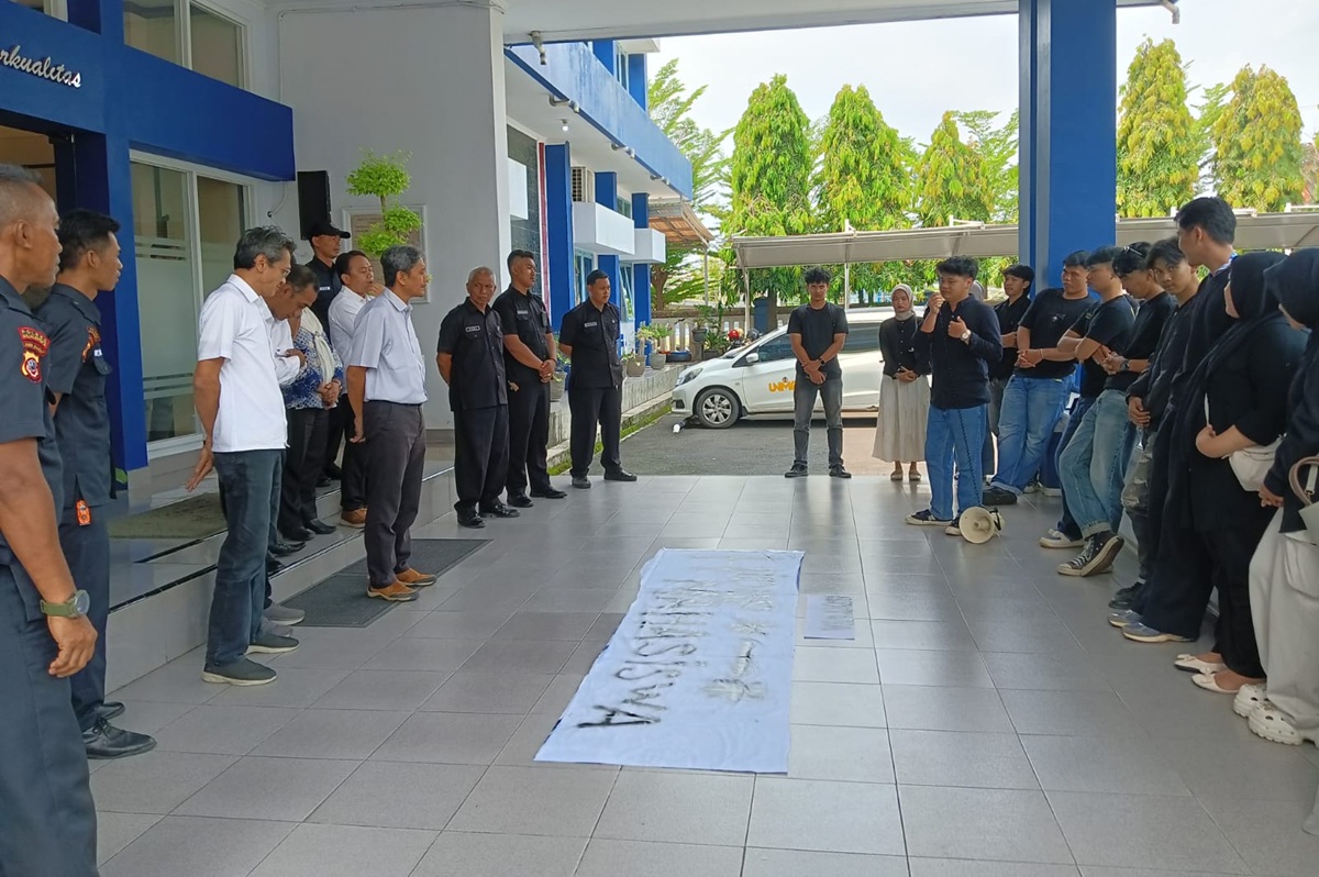 Kado Dies Natalis Unma, Demo BEM Terkait Polemik Statuta 2026