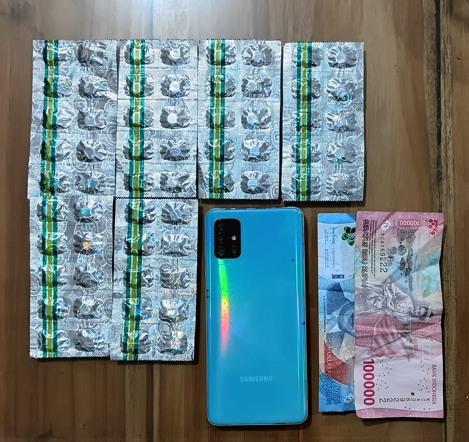 Polresta Cirebon Bongkar Jaringan Obat Keras, 480 Tablet Tramadol Diamankan