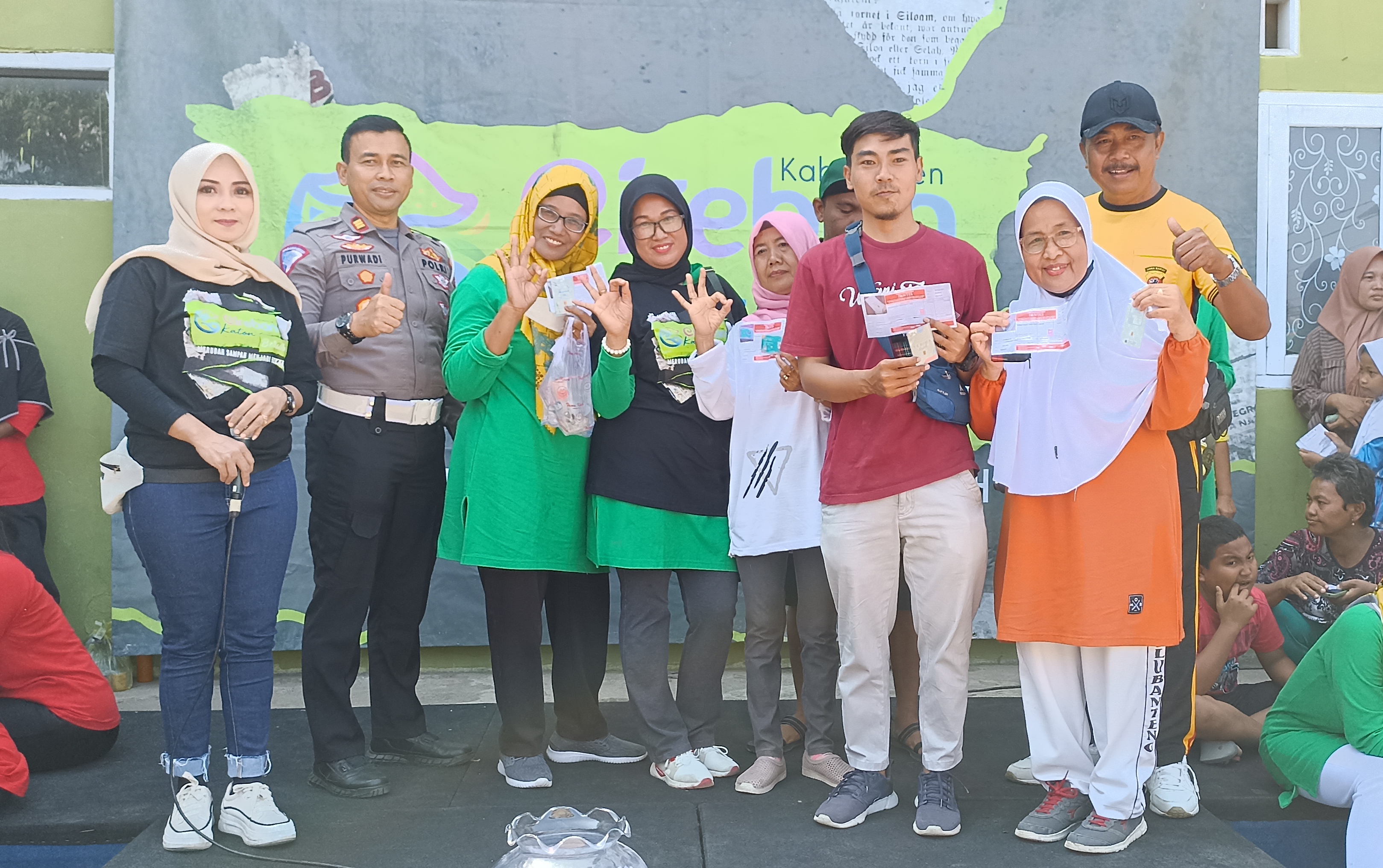 Tim Mengubah Sampah Jadi Berkah Angkut 651 Kilogram Sampah dari Babakan Gebang
