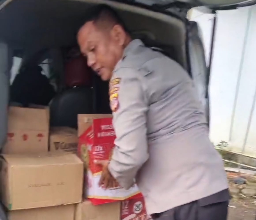 Terima Aduan Soal Peredaran Miras, Polresta Cirebon Gerak Cepat, 73 Botol Berhasil Diamankan
