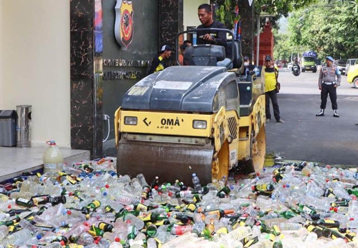 Dimusnahkan Lagi, Beredar Lagi, Segini Jumlah Miras Hasil Operasi Pekat Polresta Cirebon