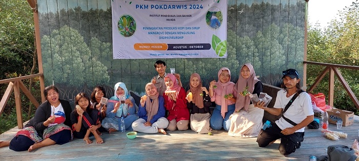 IPB Cirebon-Pokdarwis Kolaborasi Kembangkan Produk Olahan Mangrove di Mundu Pesisir