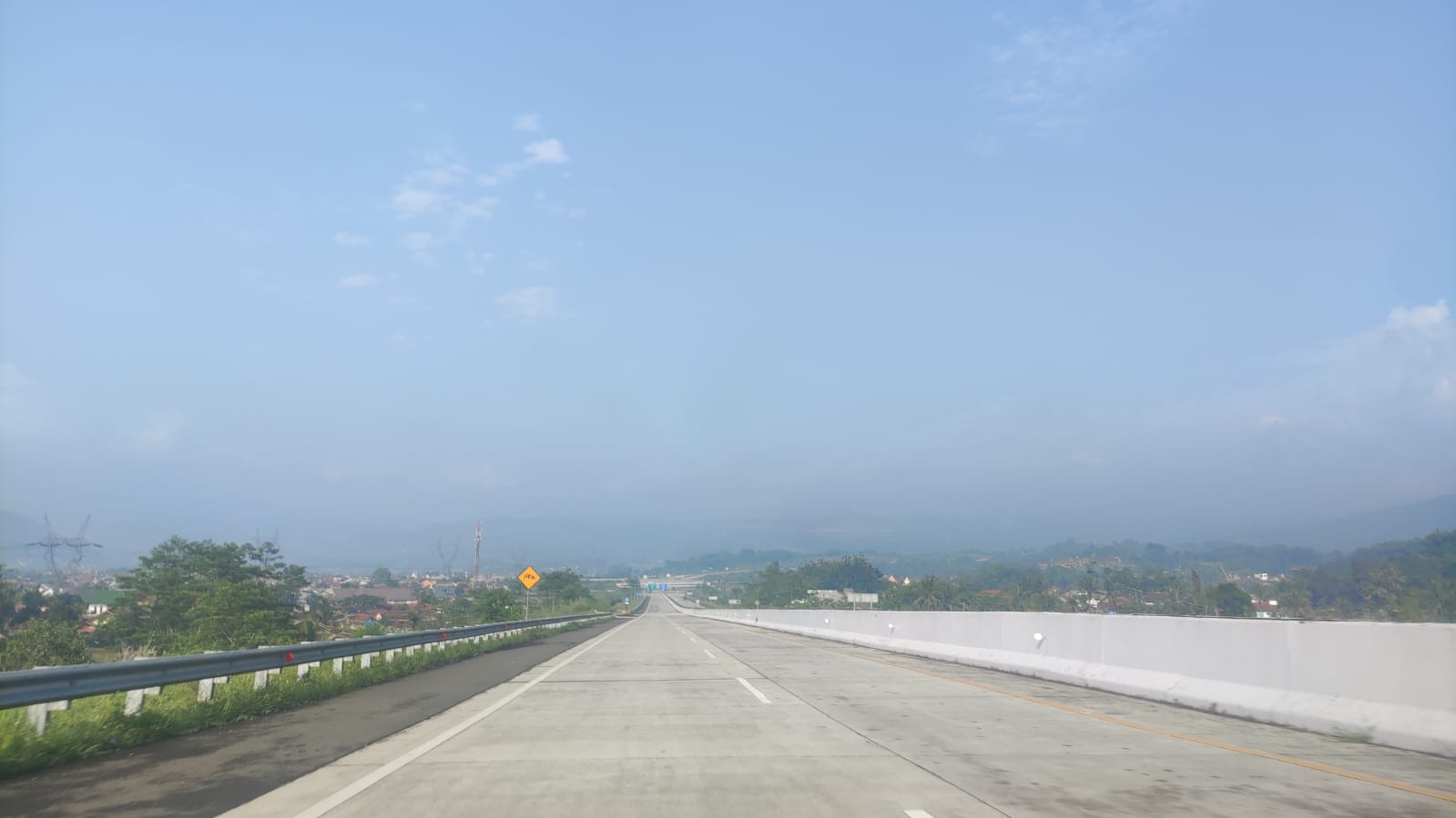 SABAR YA! Mudik Dari Cirebon ke Bandung Belum Bisa Lewat Tol Cisumdawu via Gerbang Tol Ujung Jaya