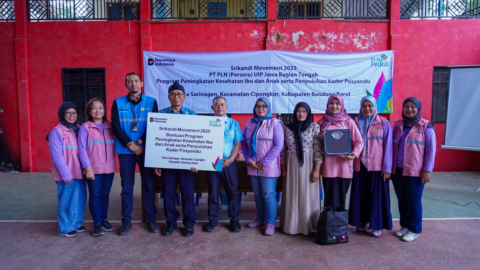 Srikandi Care TJSL PLN Perkuat Gizi Ibu dan Anak di Ring 1 Proyek PLTA Cisokan