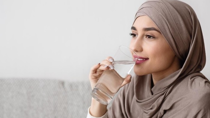 5 Adab Minum yang Baik Menurut Islam