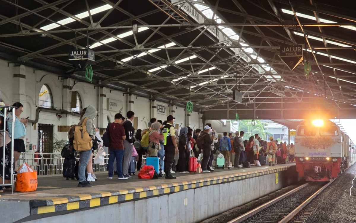 KAI Daop 3 Cirebon Imbau Masyarakat Lakukan Hal Ini, Demi Keselamatan dan Keamanan Perjalanan Kereta Api