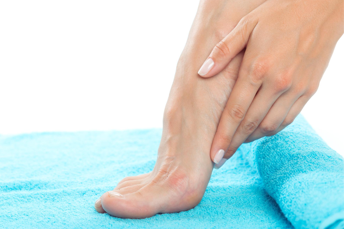 7 Tips Merawat Tumit Kaki Pecah-pecah agar Kembali Halus, Bisa Dilakukan di Rumah