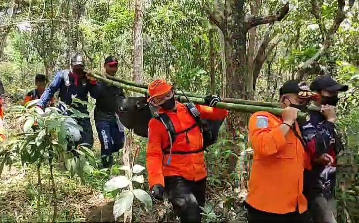 Kakek Manadi Ditemukan Sudah Tak Bernyawa di Hutan Batu Baok Sumber Kabupaten Cirebon