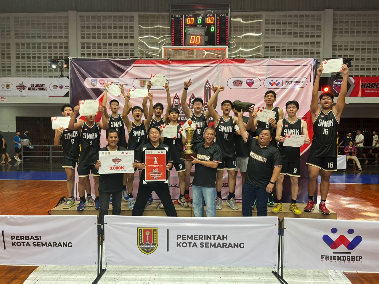 SMAK Penabur Juara Walikota Semarang Cup