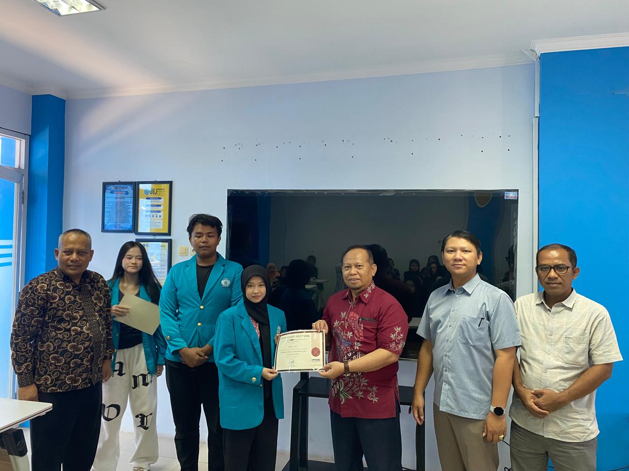 153 Mahasiswa  FEB UGJ Meraih Gelar CAP 