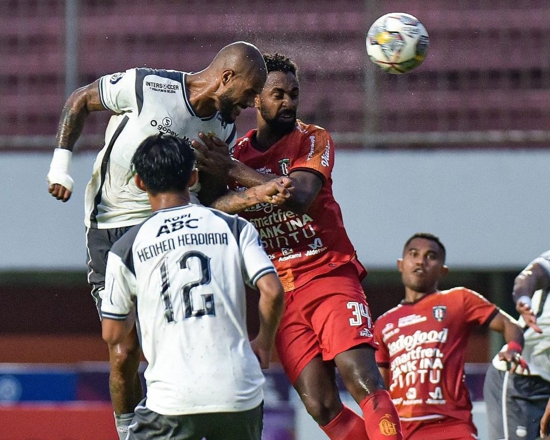Main Imbang Lawan Bali United, Persib Bandung Tak Terkalahkan di 15 Laga Terakhir Liga 1 2022-2023