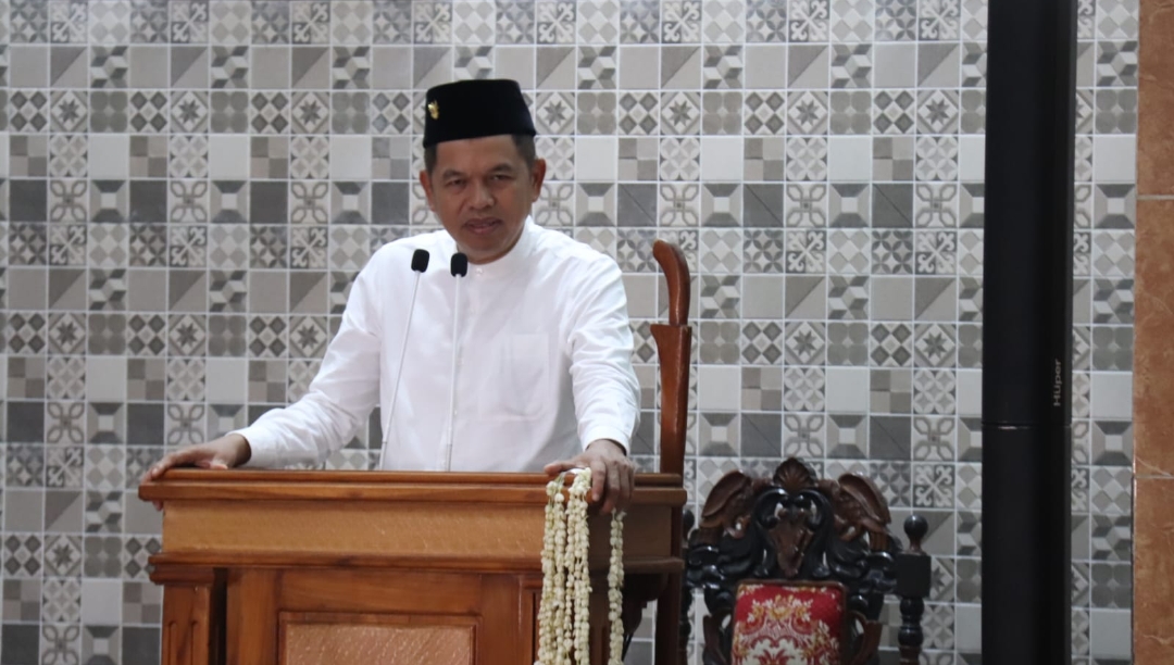 Penasaran! Inilah Sambutan KDM Saat Sholat Idul Adha di Desa Tonjong Cirebon, Isinya Daging Semua 