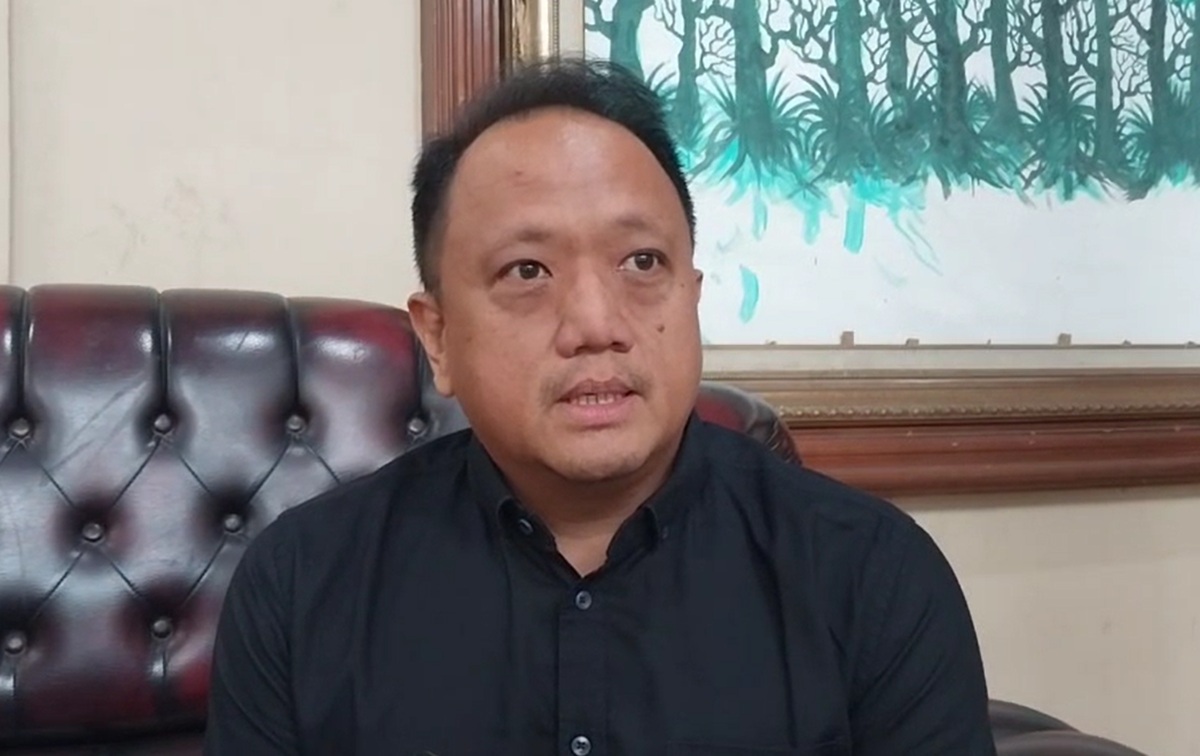 Pernyataan Ketua DPRD soal Dugaan Selingkuh HSG dan Istri Kuwu: Gak Ada, Buat Apa Memperlambat!