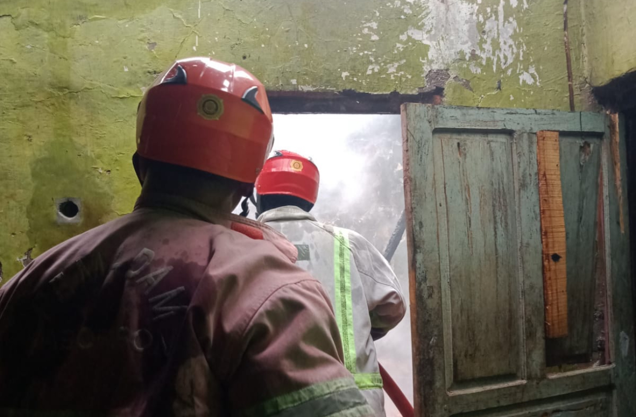 Rumah Milik TKI di Sumber Kebakaran, Diduga Korslet Arus Listrik