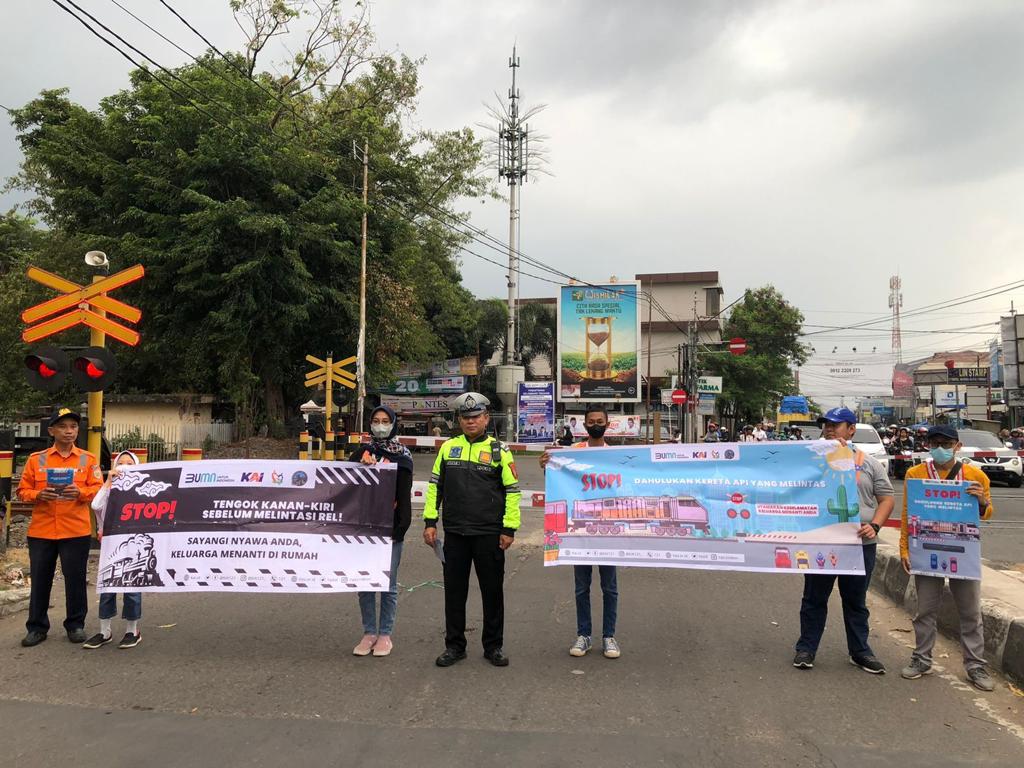 PT KAI Daop  3 Cirebon Kembali Kampanye Sosialisasi Keselamatan di Perlintasan Sebidang