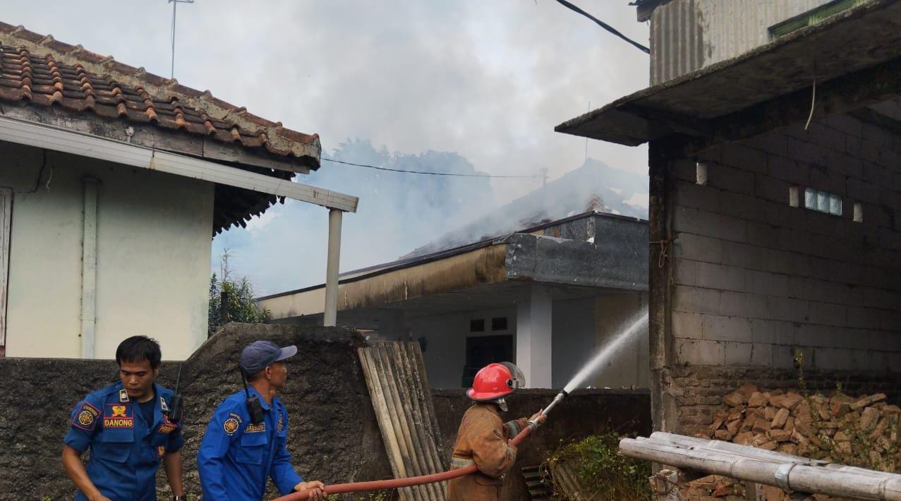 Rumah Warga Kejuden Mengalami Kebakaran, Begini Penyebabnya 