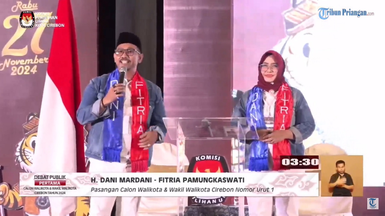 Debat Pertama Calon Walikota - Calon Walikota Cirebon, Dani - Fitria Paparkan Cirebon Remaja