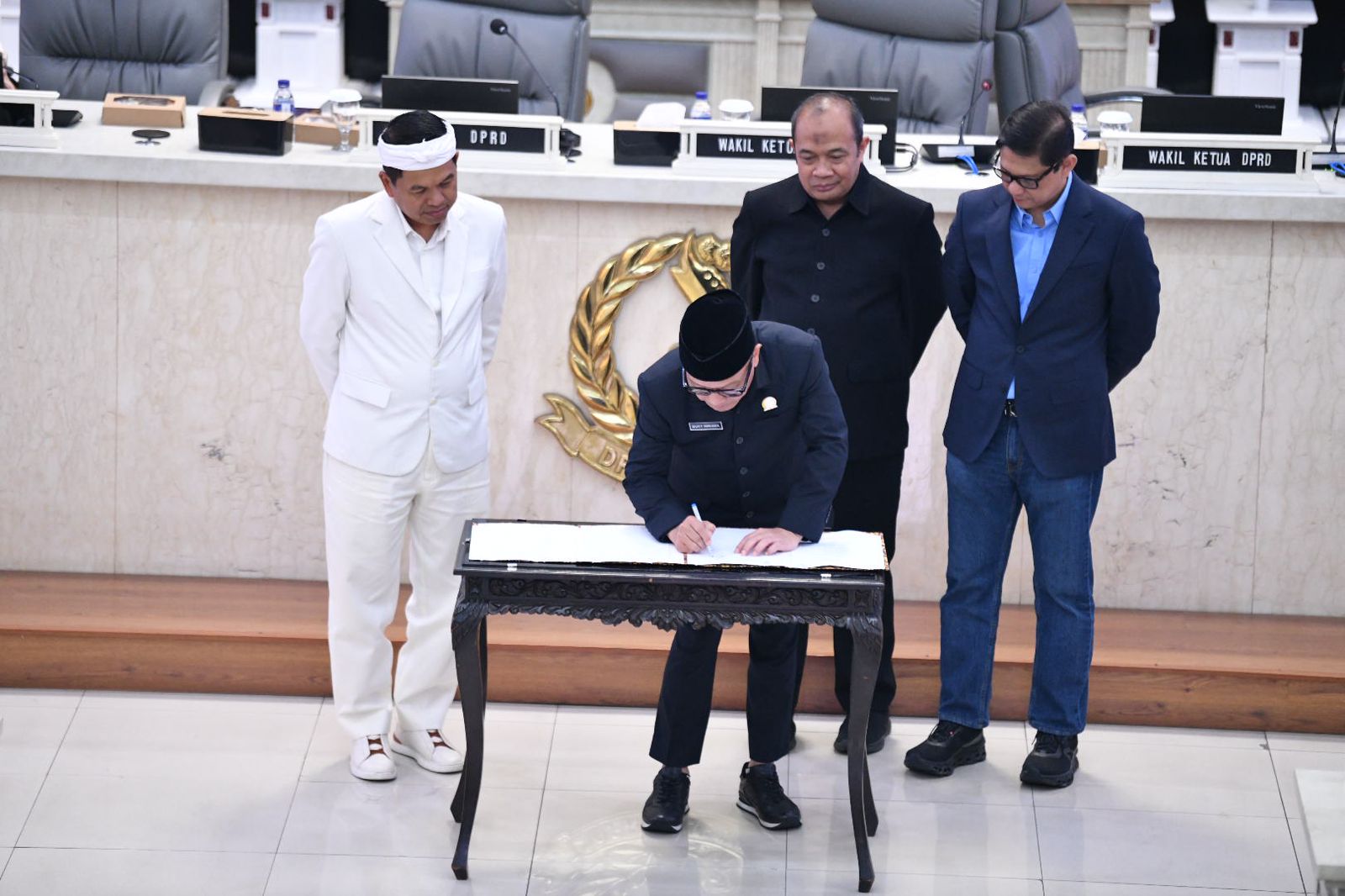 Gubernur Jabar dan DPRD Sepakati Perubahan KUA-PPAS 2025