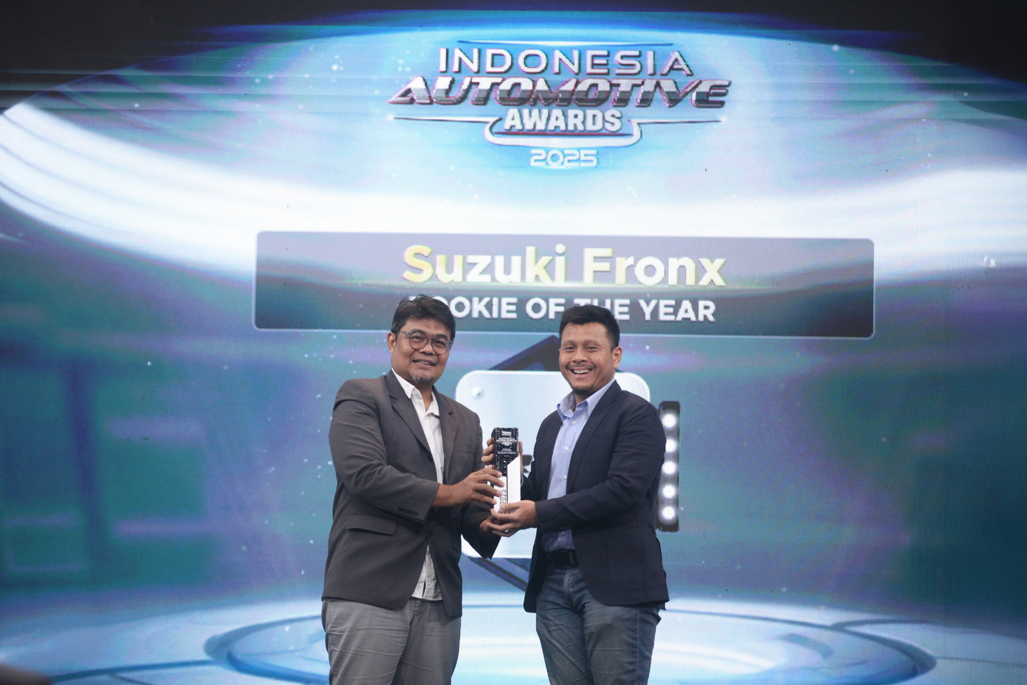 Penghargaan Baru, Suzuki Fronx Raih 'Rookie of The Year' Ajang Indonesia Automotive Awards 2025