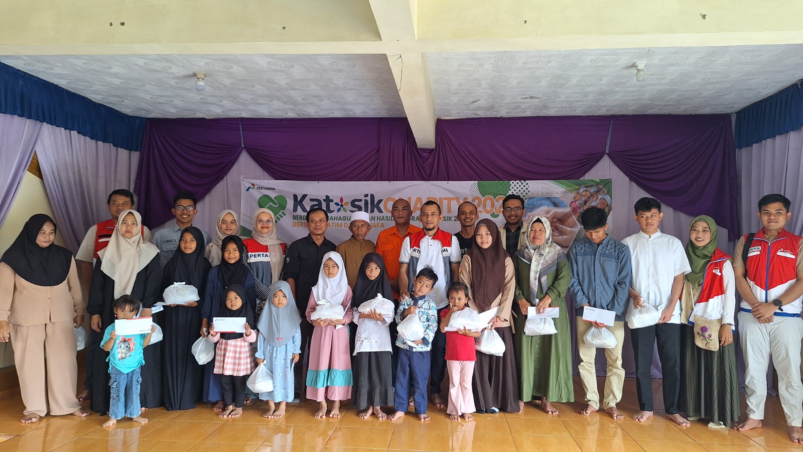 Pertamina Patra Niaga Regional JBB Dorong Kepedulian dan Pemberdayaan Masyarakat melalui KATASIK CHARITY 2025